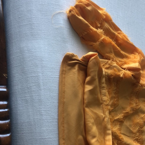 FRINGED FRONT/BACK  LONG SLEEVE TOP LIGHTWEIGHT NWT BY CALLIGRAPHE, MUS YELLOW - Picture 7 of 7